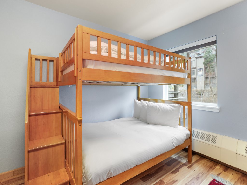Kirkwood Retreat - 2 Bedroom Condo Vacation Rental in Kirkwood - RedAwning