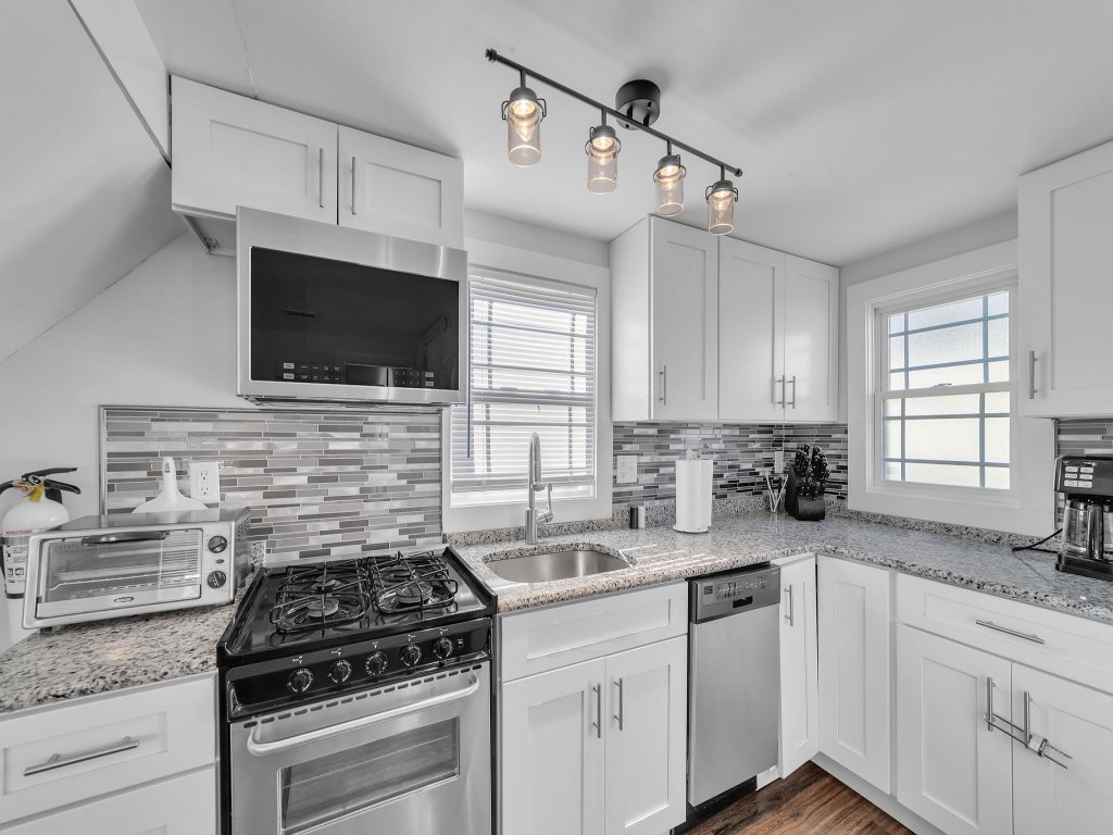 Charming 2-BR Home, 4 Blocks to the Boardwalk Vacation Rental in New Jersey - RedAwning