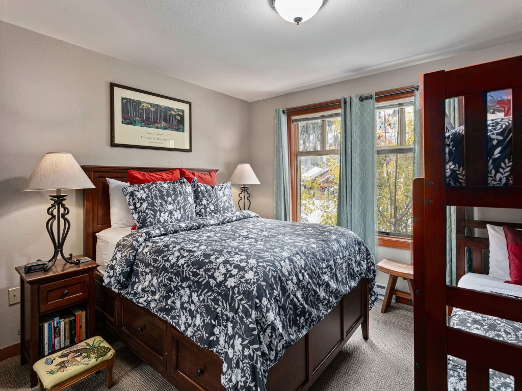 2201 - Two Bedroom Standard Eagle Springs East Vacation Rental in Solitude - RedAwning