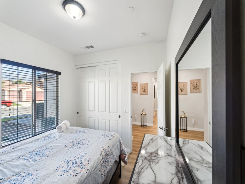 Charming Pet-Friendly Getaway in Sunny Beaumont Vacation Rental in California - RedAwning