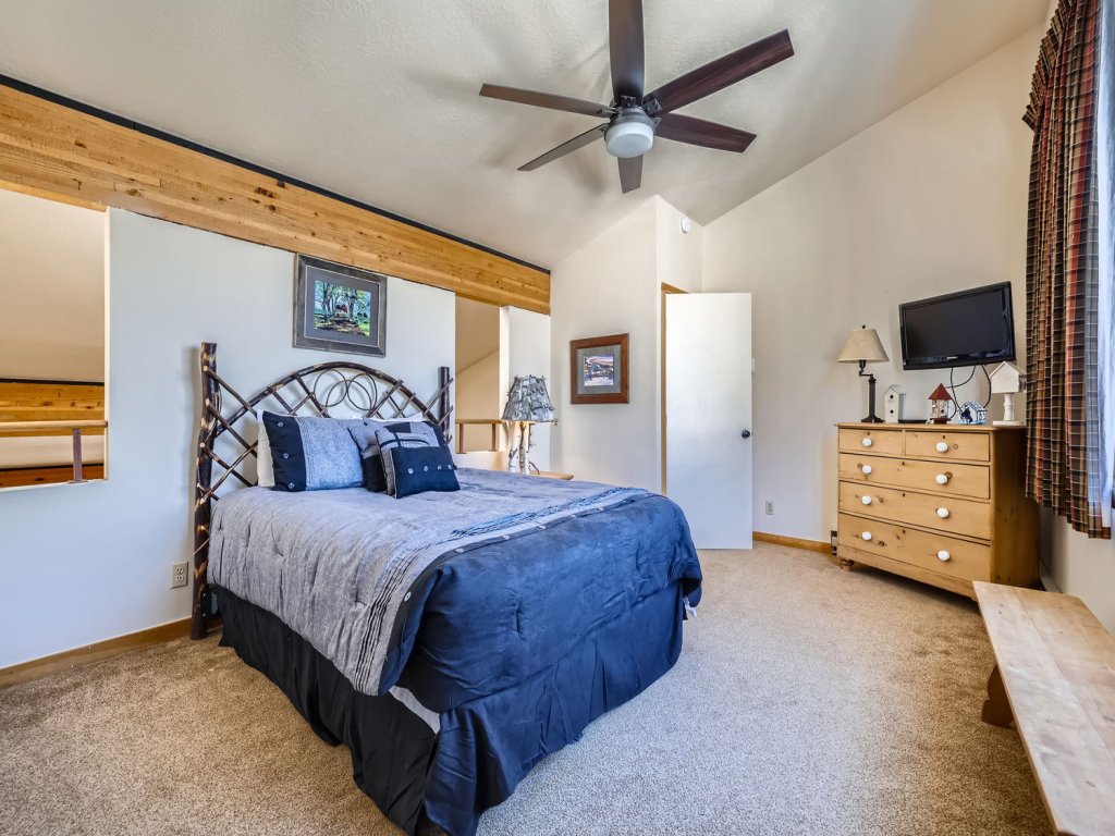 2017 Lodgepole Vacation Rental in Keystone - RedAwning