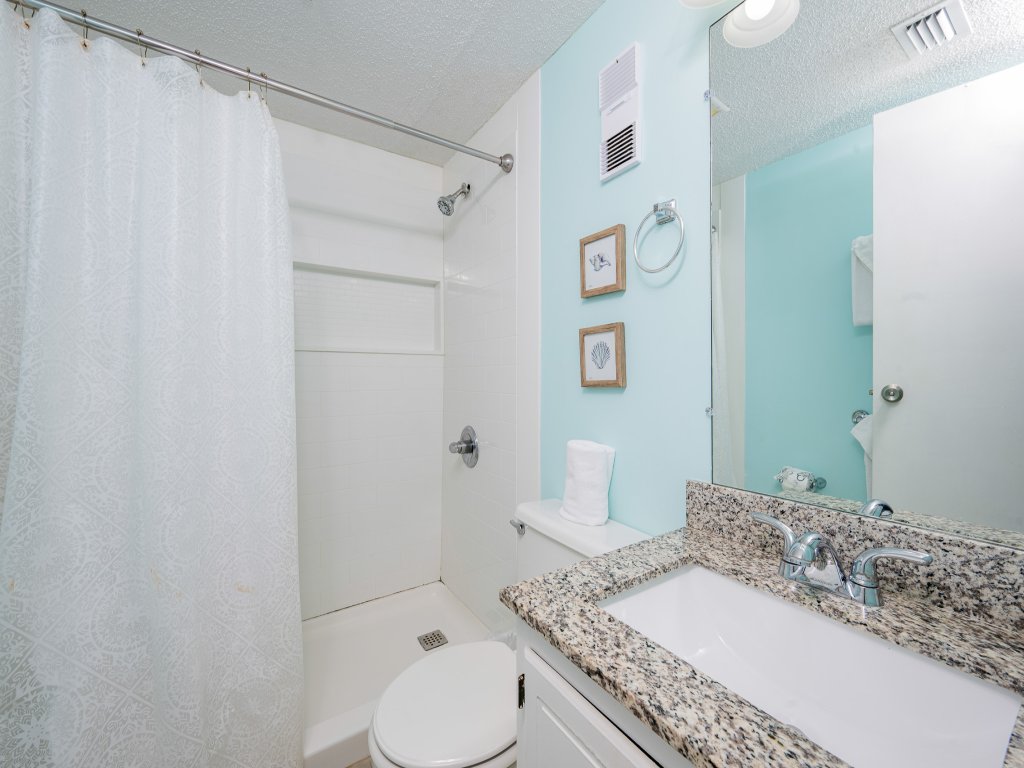Royal Gulf Beach & Racquet Club 5210 Vacation Rental in Gulf Shores - RedAwning