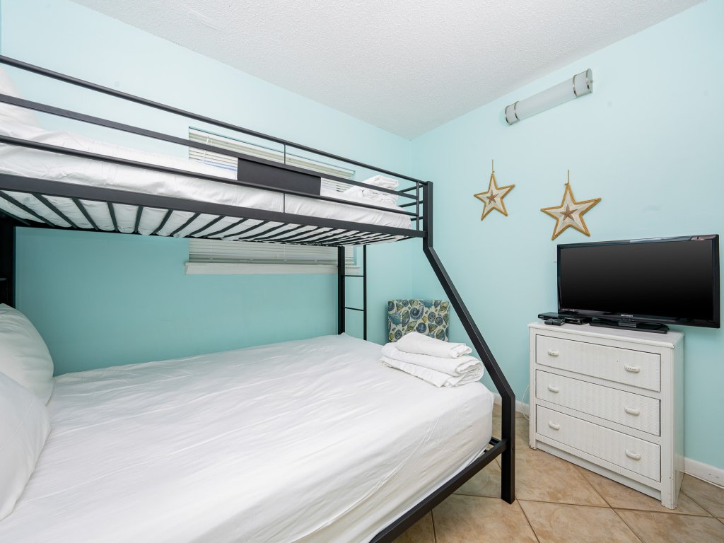 Royal Gulf Beach & Racquet Club 5210 Vacation Rental in Gulf Shores - RedAwning