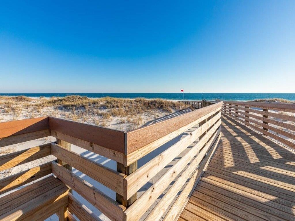 Royal Gulf Beach & Racquet Club 5210 Vacation Rental in Gulf Shores - RedAwning