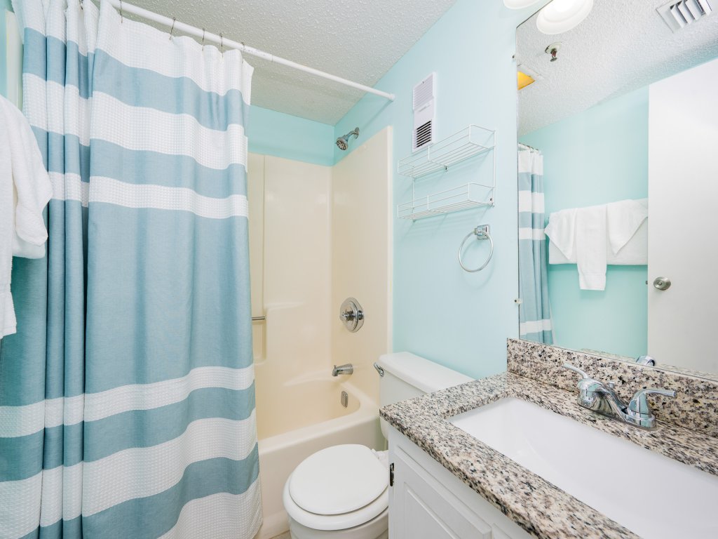 Royal Gulf Beach & Racquet Club 5210 Vacation Rental in Gulf Shores - RedAwning