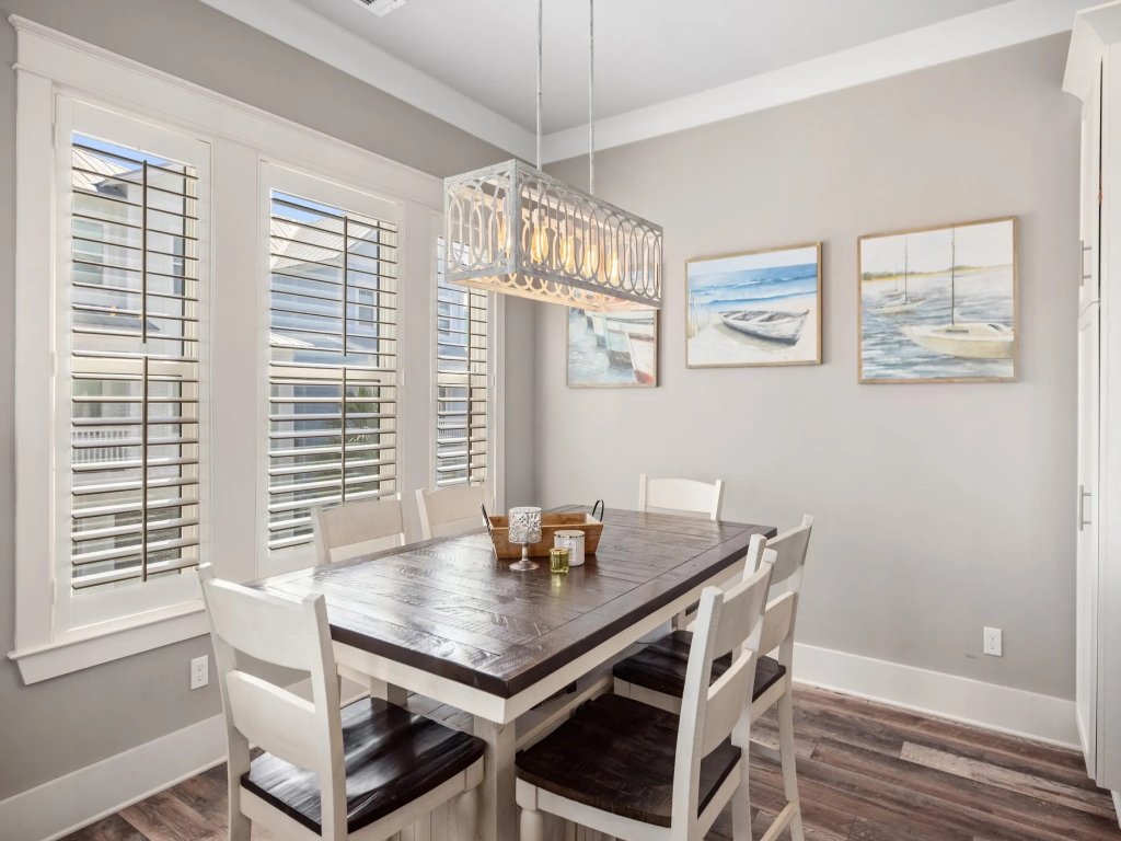 Sunset Serenade Vacation Rental in Navarre - RedAwning
