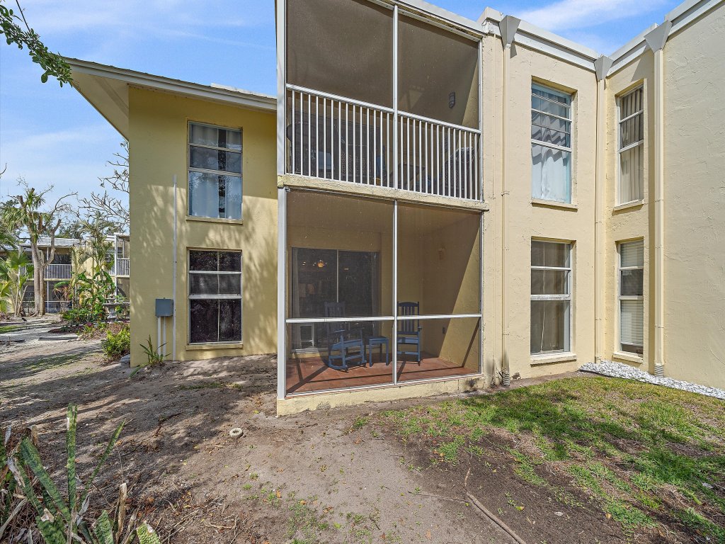 Beach Haven at Beach Castle #21 Vacation Rental in Longboat Key - RedAwning