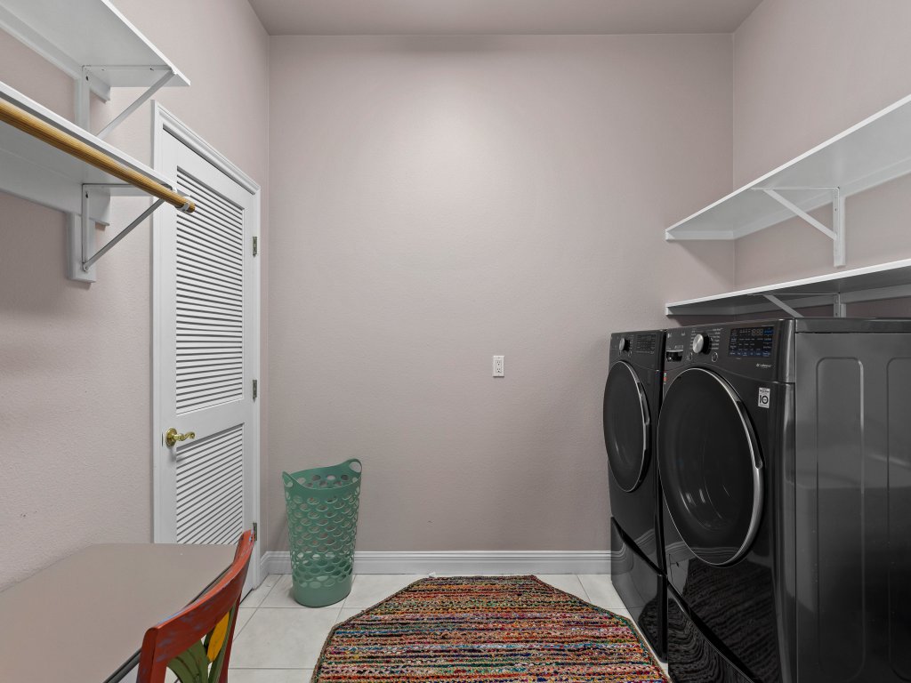 6416 Beach Drive Vacation Rental in South Padre Island - RedAwning