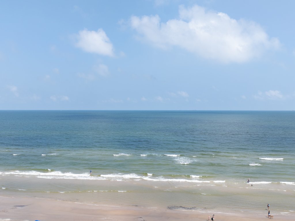 6416 Beach Drive Vacation Rental in South Padre Island - RedAwning