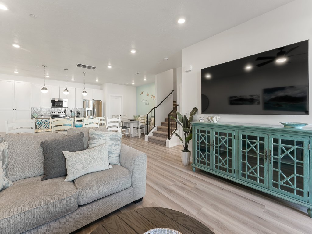Kailua House Vacation Rental in Hurricane - RedAwning