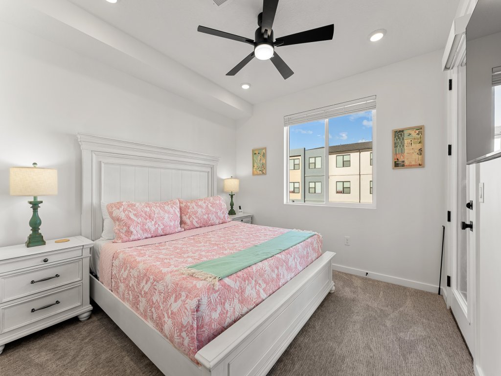 Kailua House Vacation Rental in Hurricane - RedAwning