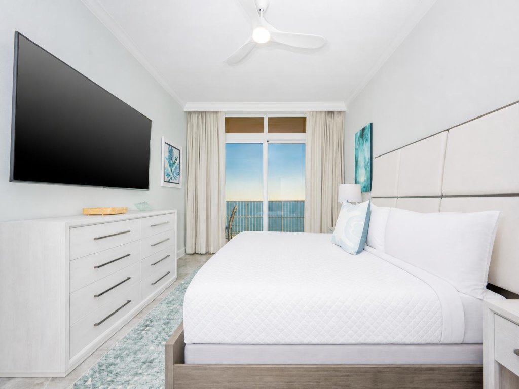 Phoenix Gulf Towers 1708 Vacation Rental in Orange Beach - RedAwning