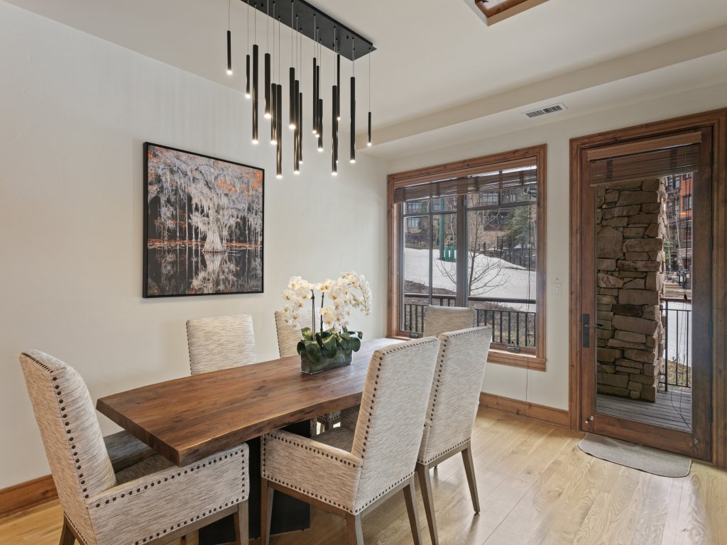 106 - Three Bedroom Shooting Star Vacation Rental in Park City - RedAwning