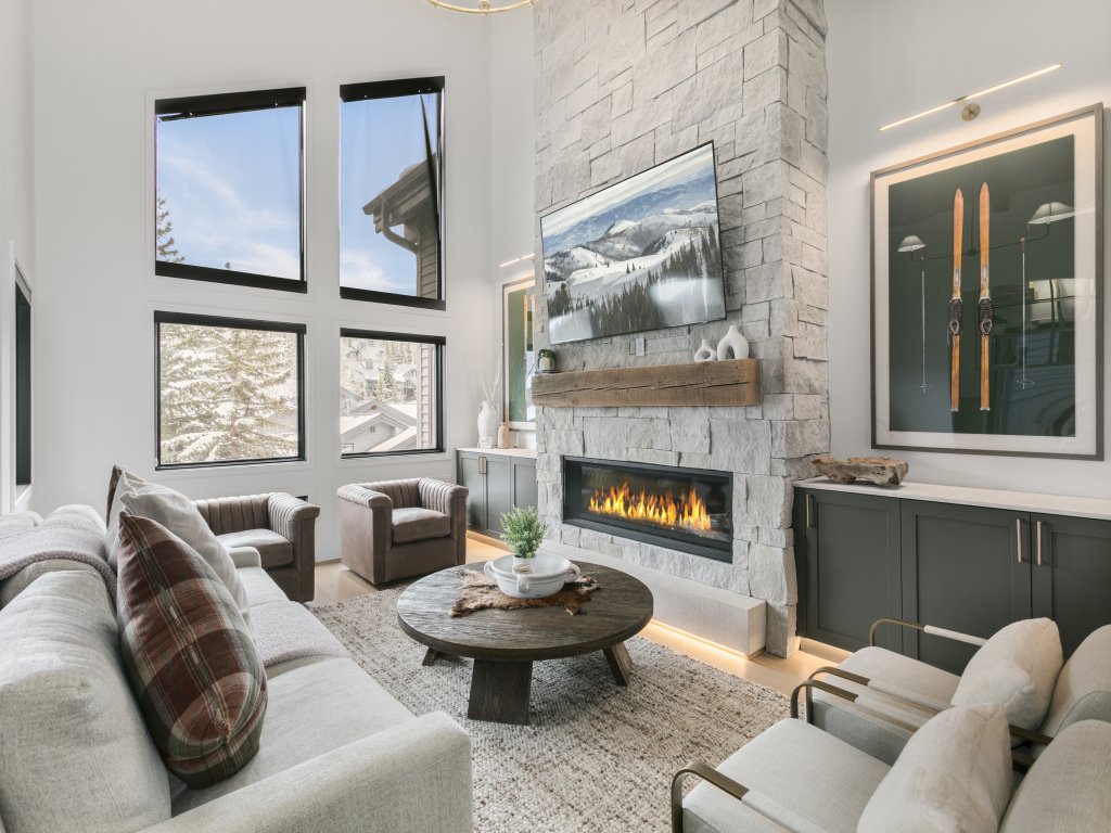 1072 - Three Bedroom with Spa Boulder Creek Vacation Rental in Park City - RedAwning