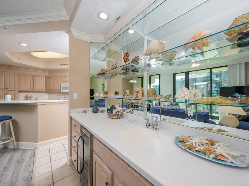 Phoenix on the Bay 1314 Vacation Rental in Orange Beach - RedAwning