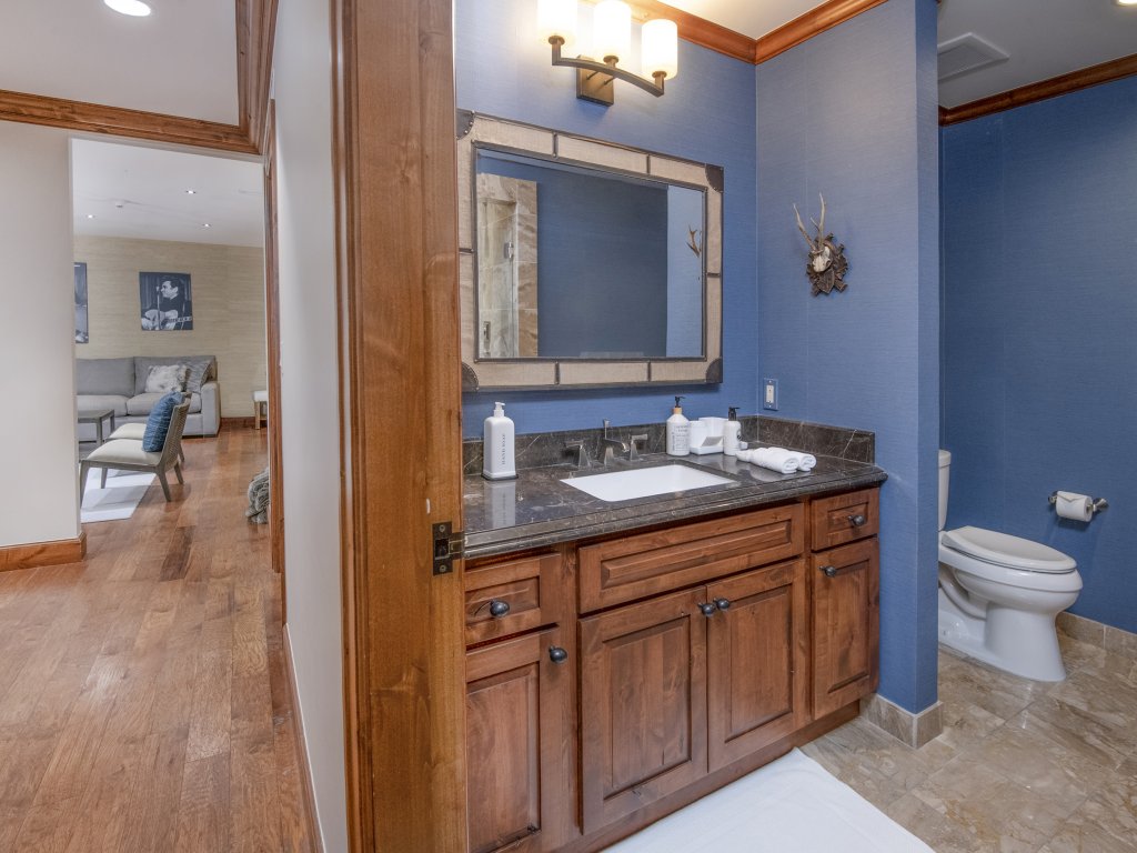 Ritz Carlton Vail #402 Vacation Rental in Vail - RedAwning