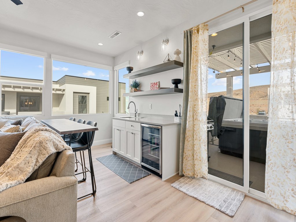 Oasis Retreat Vacation Rental in St. George - RedAwning