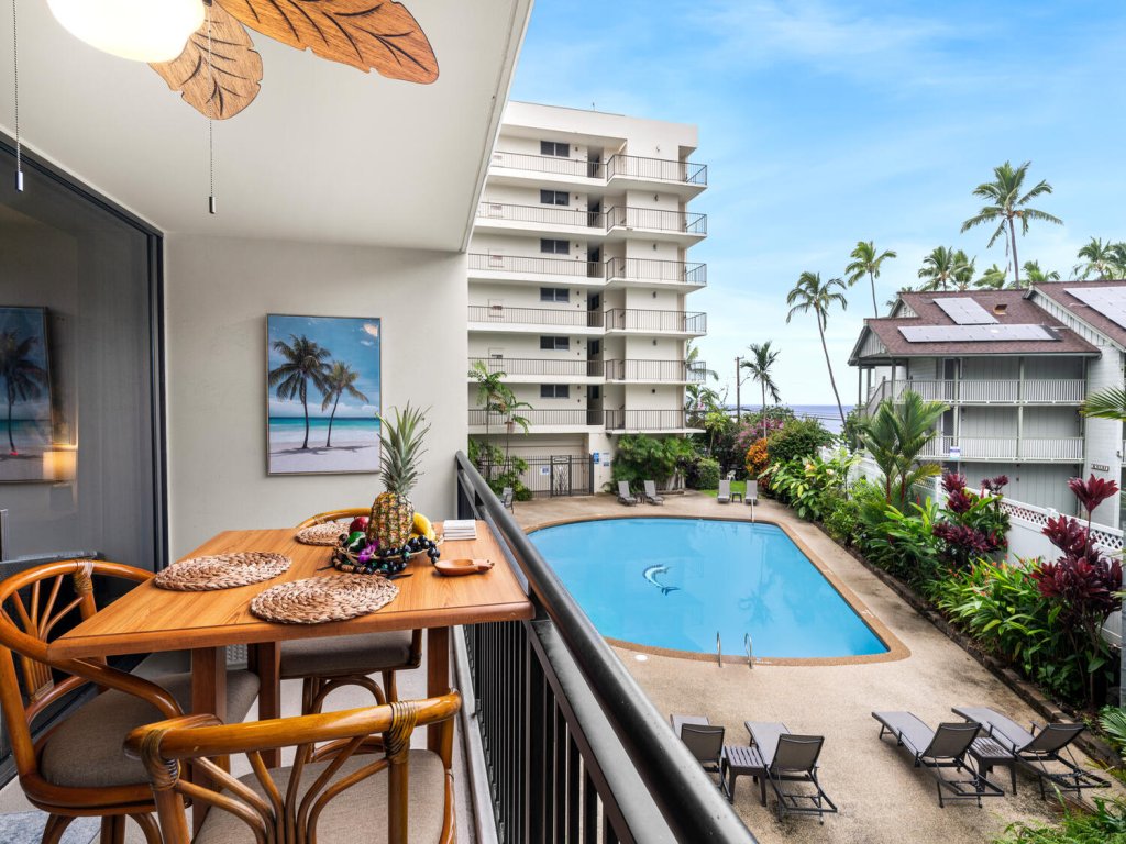 Kona Alii#211 Vacation Rental in Kailua Kona - RedAwning