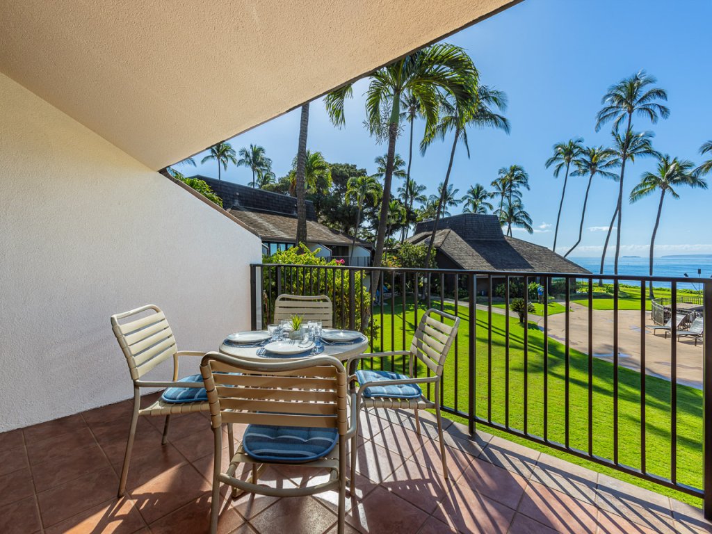 Maalaea Surf C10 Vacation Rental in Kihei - RedAwning