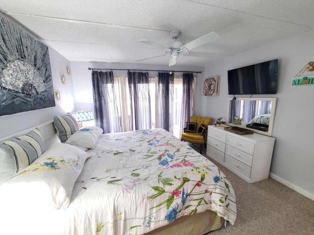 Tradewinds 151, Beach Condo, Poolside Relaxation Vacation Rental in St. Augustine - RedAwning