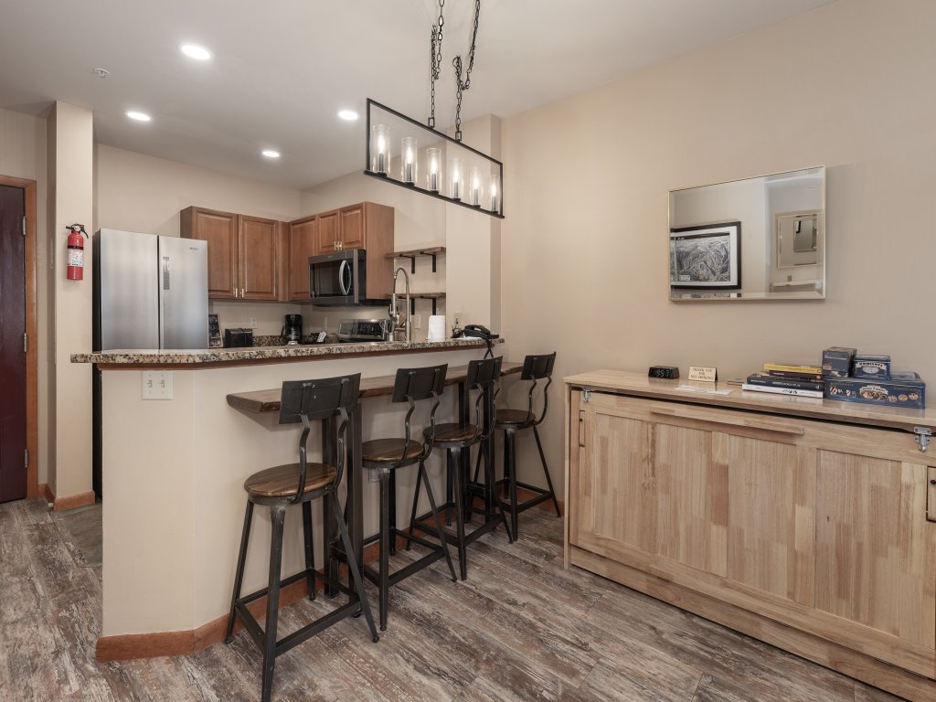 Premium Unit 2216 - One Bedroom - Zephyr Mountain Lodge Vacation Rental in Winter Park - RedAwning