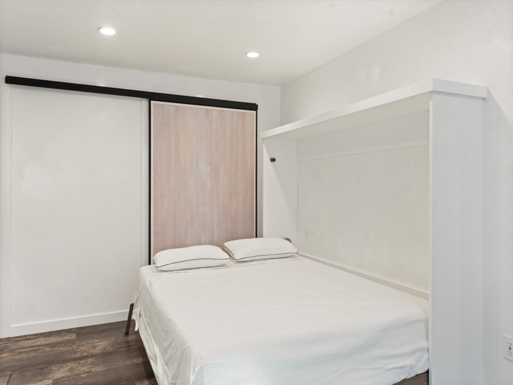 Downtown Aspen Studio Steps to Gondola & Trails - 305A Vacation Rental in Aspen - RedAwning