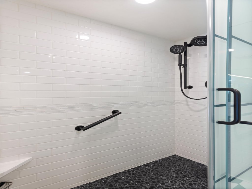 Downtown Aspen Studio Steps to Gondola & Trails - 305A Vacation Rental in Aspen - RedAwning