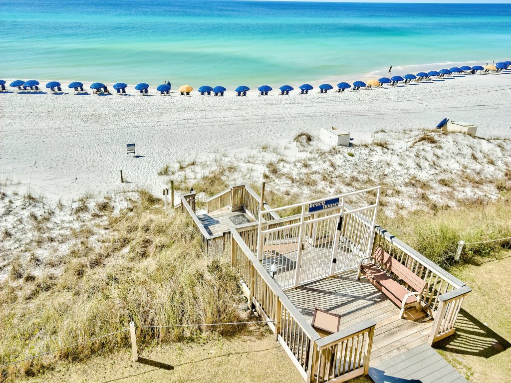 Beach House 301A Vacation Rental in Miramar Beach - RedAwning