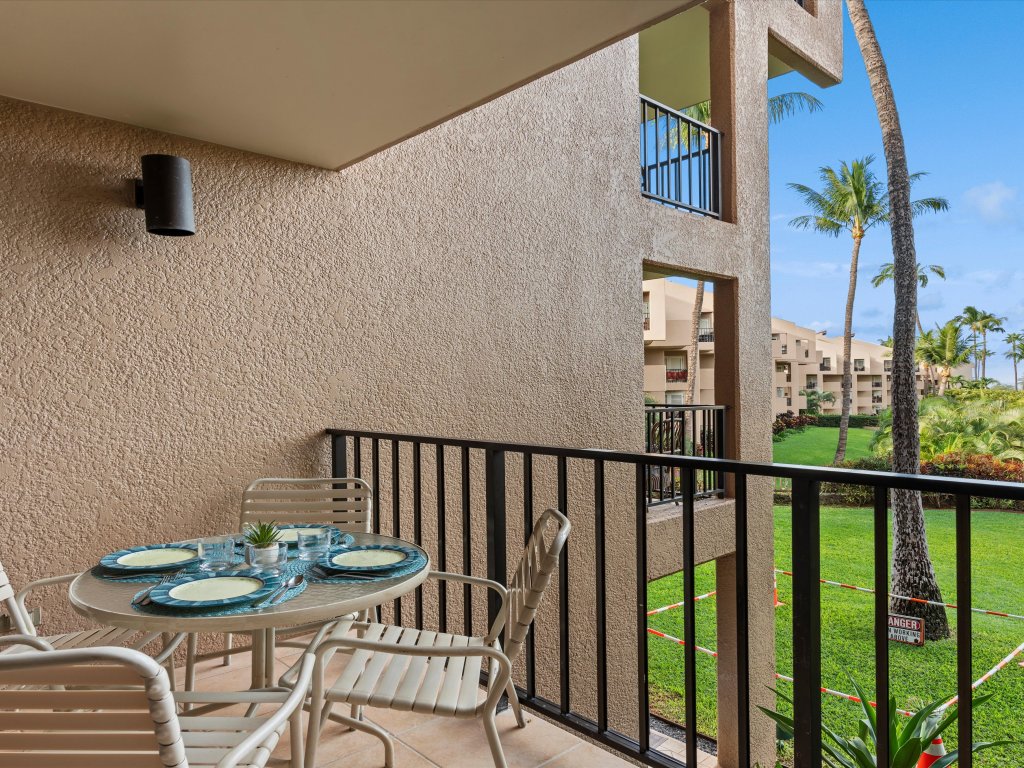 Kamaole Sands 5-205 Vacation Rental in Kihei - RedAwning