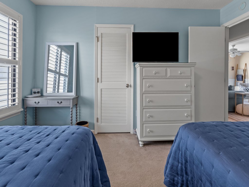 Sea Cloisters 305E Vacation Rental in North Myrtle Beach - RedAwning