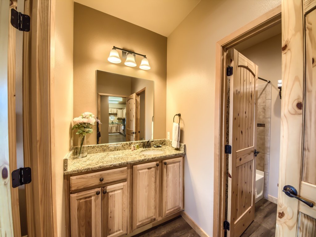 OMA13A14 Gruene Bungalow at Old Mills Resort Vacation Rental in New Braunfels - RedAwning