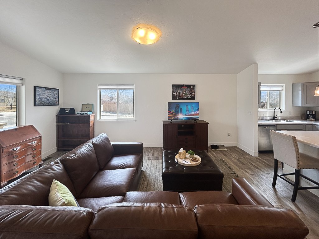 Bark and Bike Abode Vacation Rental in Colorado - RedAwning