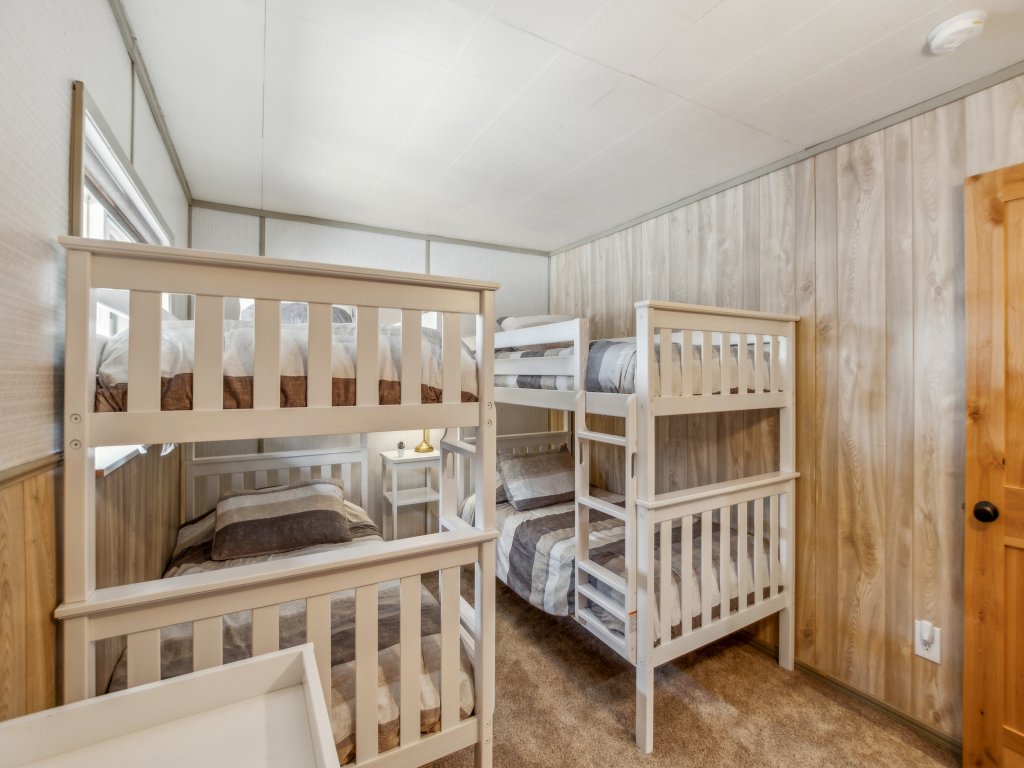 Mountain Home with Hot Tub, Sauna, and Game Room Vacation Rental in Ronald - RedAwning