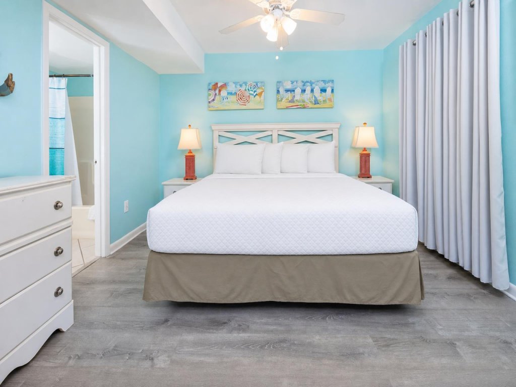 Phoenix I 1046 Vacation Rental in Orange Beach - RedAwning