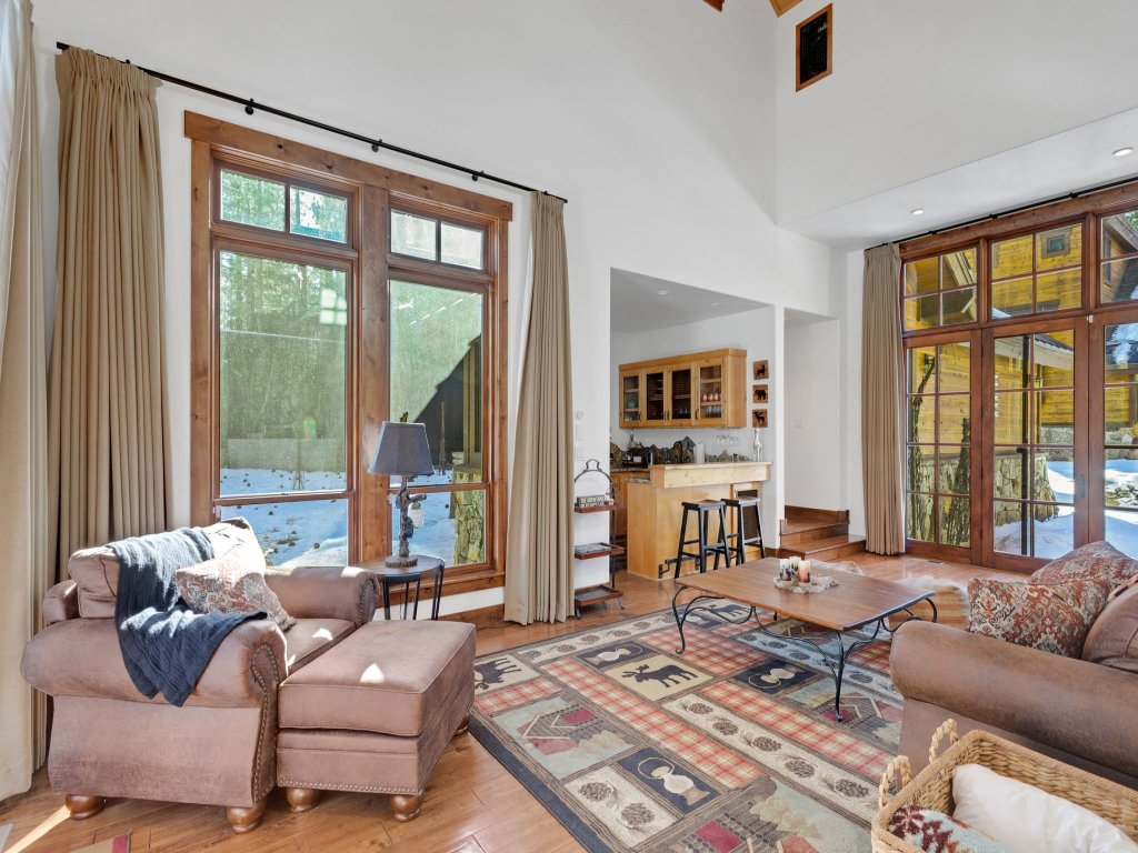 4BR Cabin w/ Hot Tub – Ultimate Truckee Escape Vacation Rental in Truckee - RedAwning