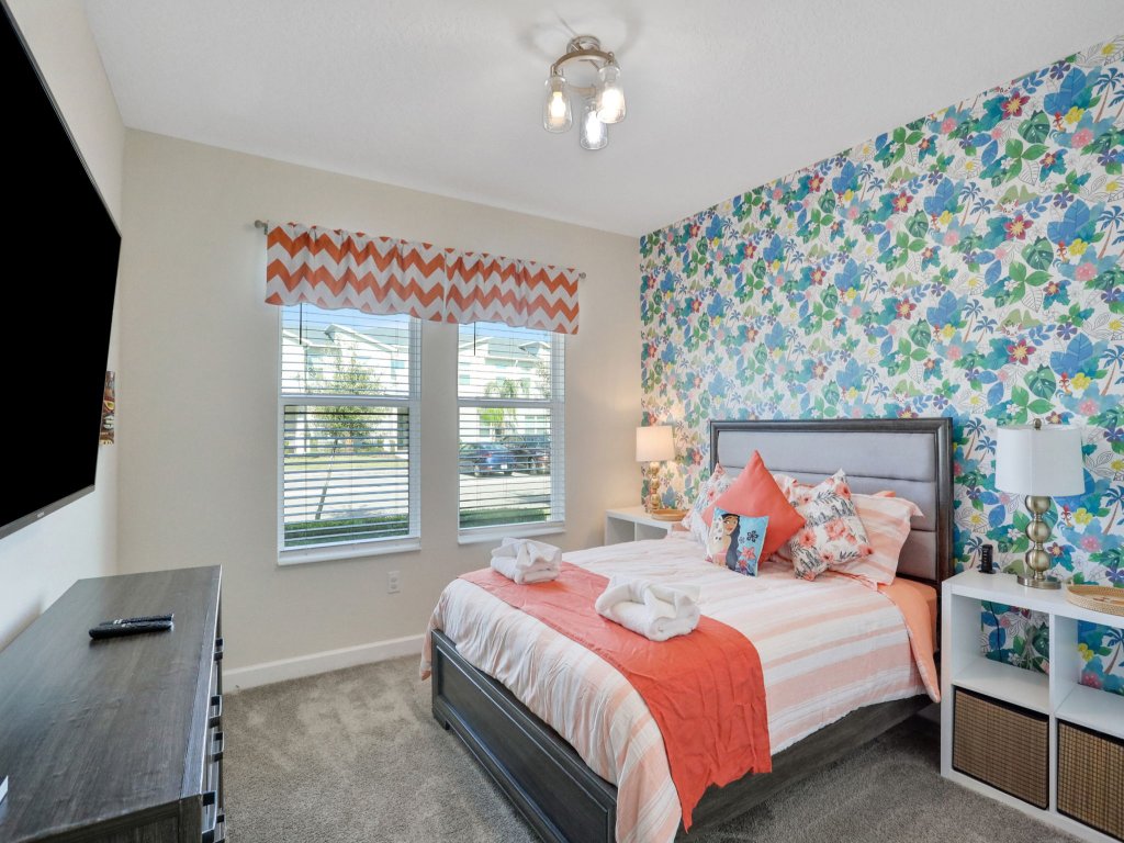 8966CCD-The Retreat at Championsgate Vacation Rental in Davenport - RedAwning