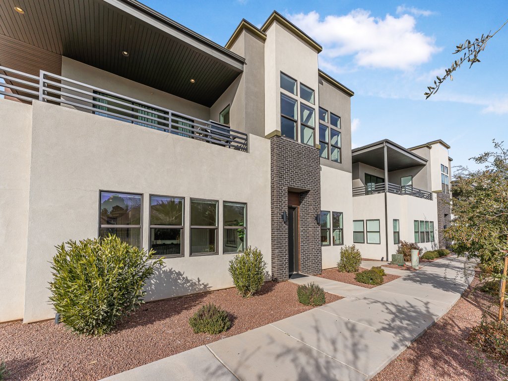 Villa #07 at Bloomington Country Club Vacation Rental in St. George - RedAwning