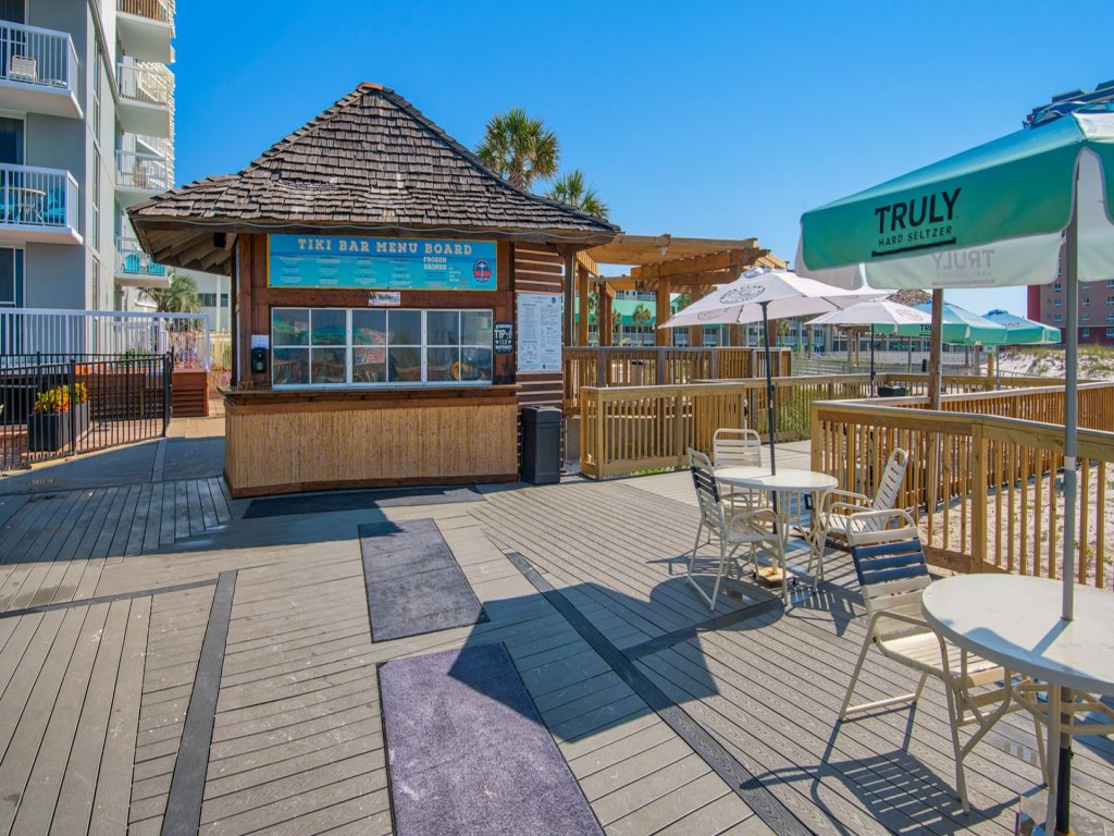 Pelican Beach 1218 Vacation Rental in Destin - RedAwning