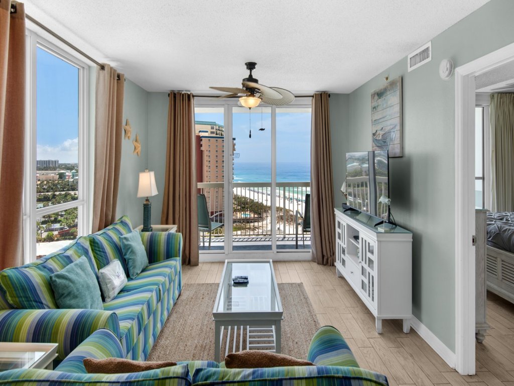Pelican Beach 1218 Vacation Rental in Destin - RedAwning