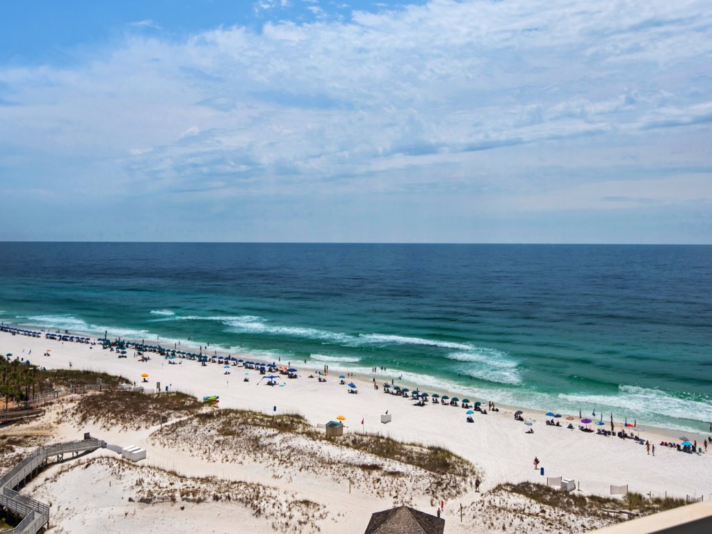 Pelican Beach 1218 Vacation Rental in Destin - RedAwning