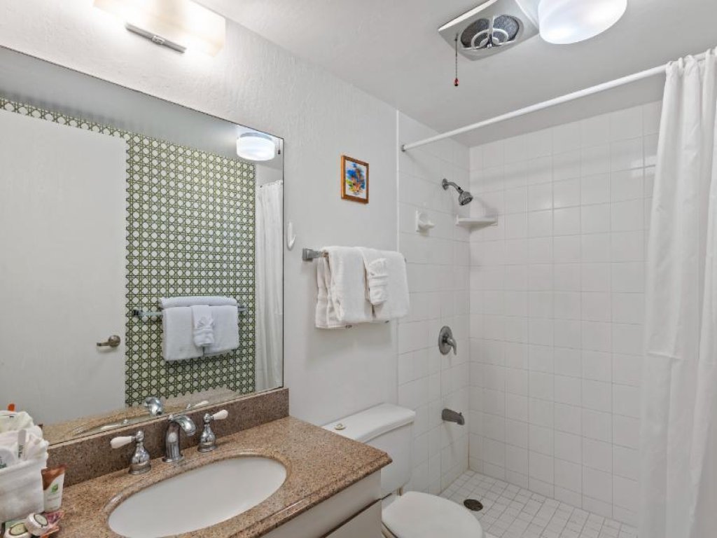 KIHEI SURFSIDE, #403** Vacation Rental in Hawaii - RedAwning