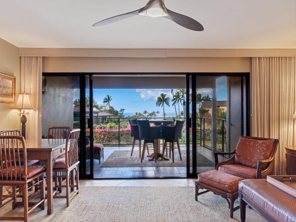 WAILEA ELUA, #2107* Vacation Rental in Hawaii - RedAwning