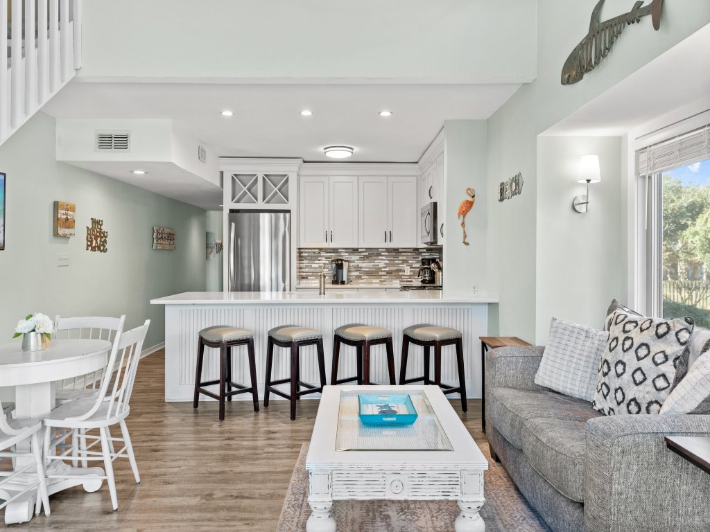 Sea Salt 166 Vacation Rental in Miramar Beach - RedAwning