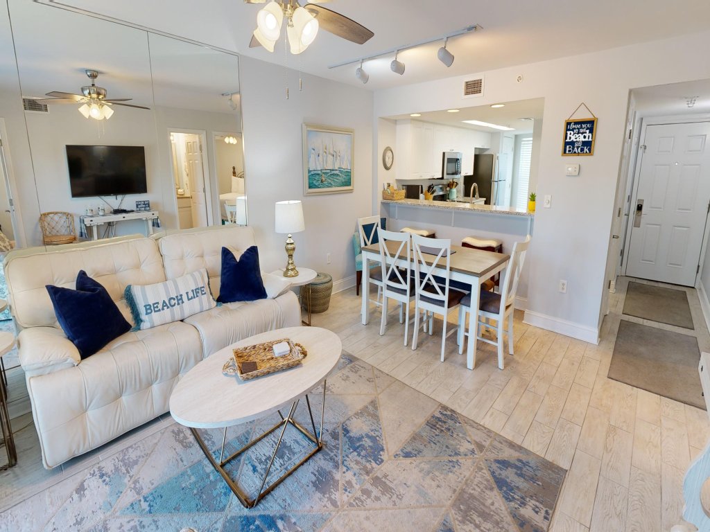 SeaCrest 212 Vacation Rental in Fort Walton Beach - RedAwning