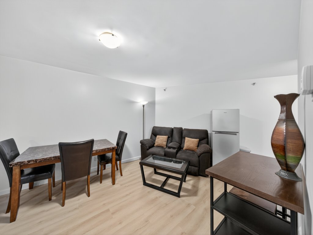 Chic DT Honolulu Executive Condo Vacation Rental in Honolulu - RedAwning