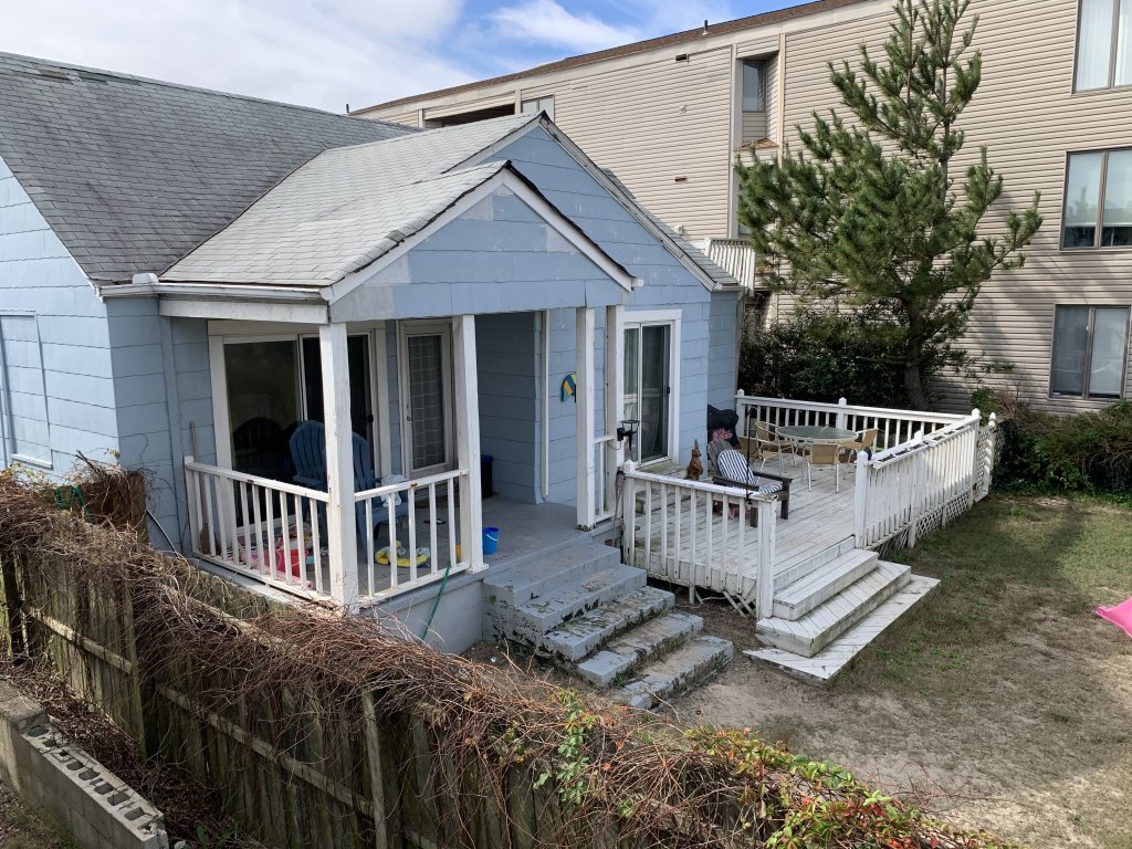 Sandy Dunes on the Bay Vacation Rental in Norfolk - RedAwning