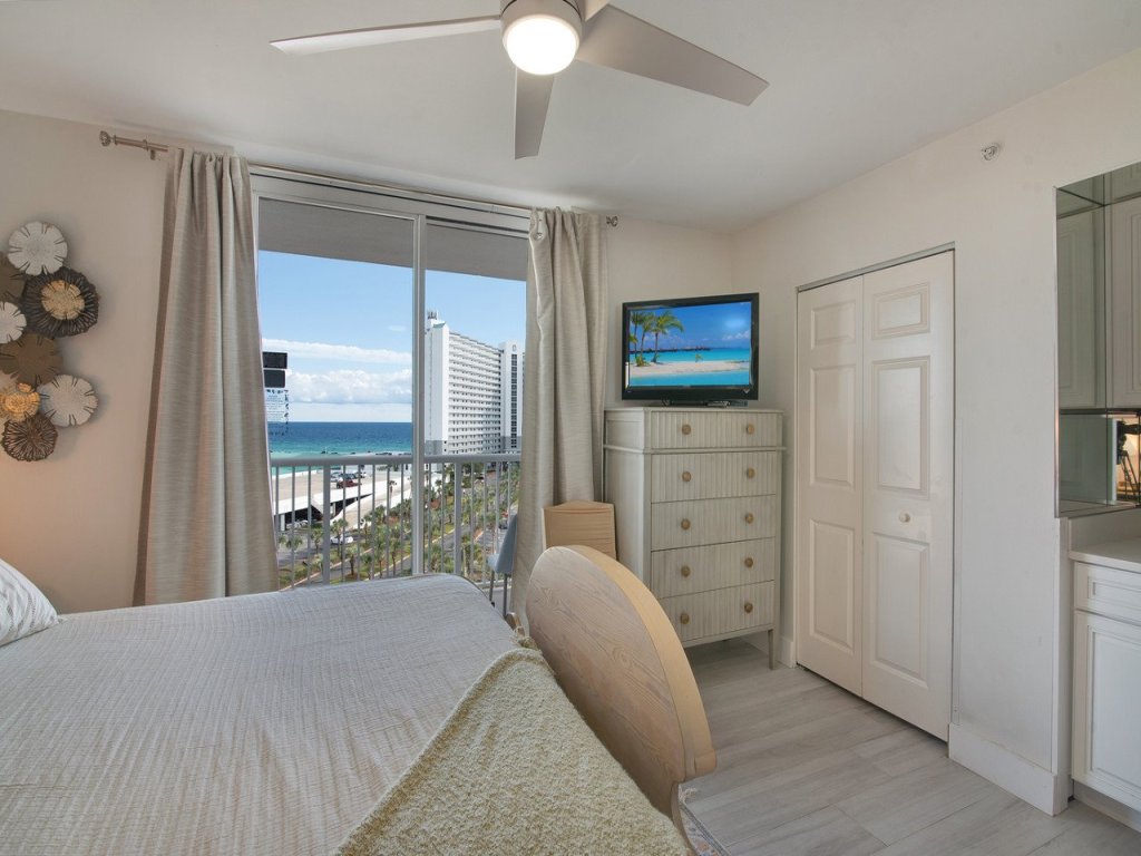 Terrace at Pelican Beach 0707 Vacation Rental in Destin - RedAwning