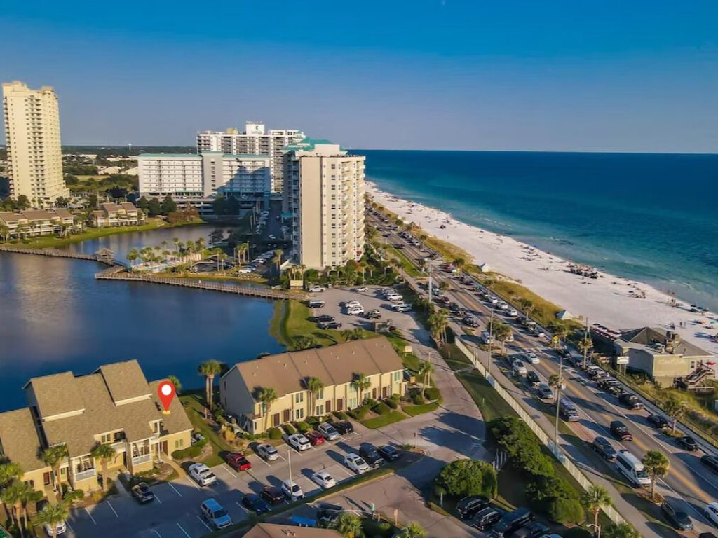 Family Tides 107 Vacation Rental in Miramar Beach - RedAwning