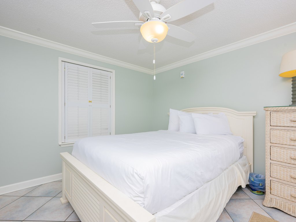 Phoenix VII 7805 Vacation Rental in Orange Beach - RedAwning