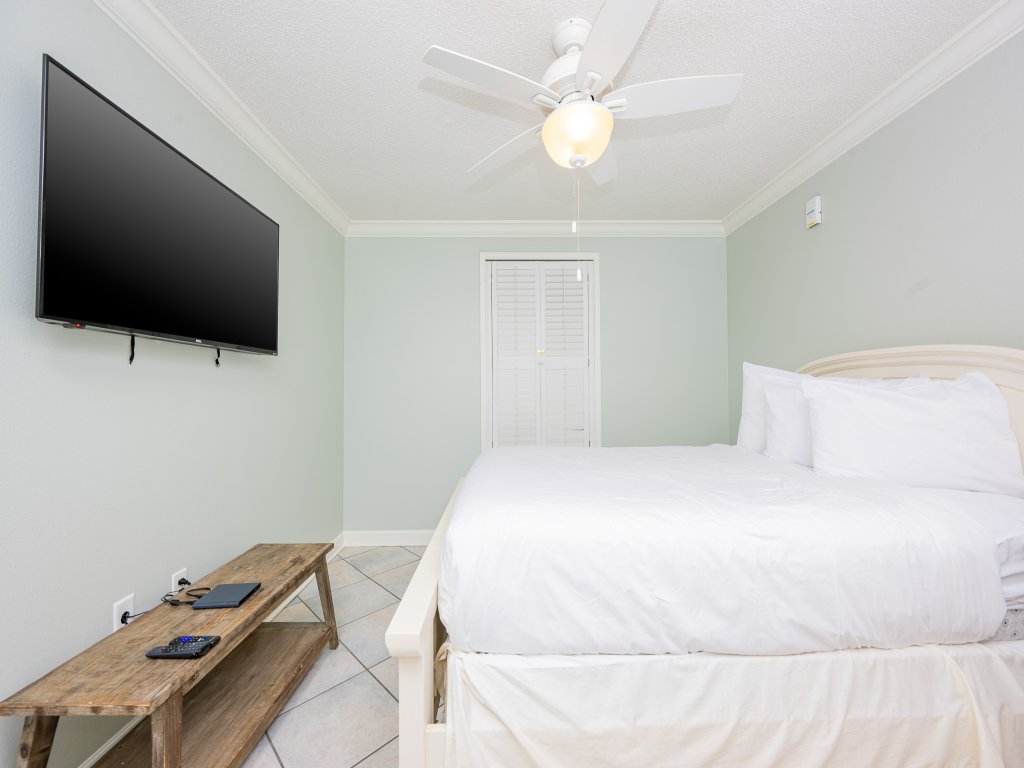 Phoenix VII 7805 Vacation Rental in Orange Beach - RedAwning